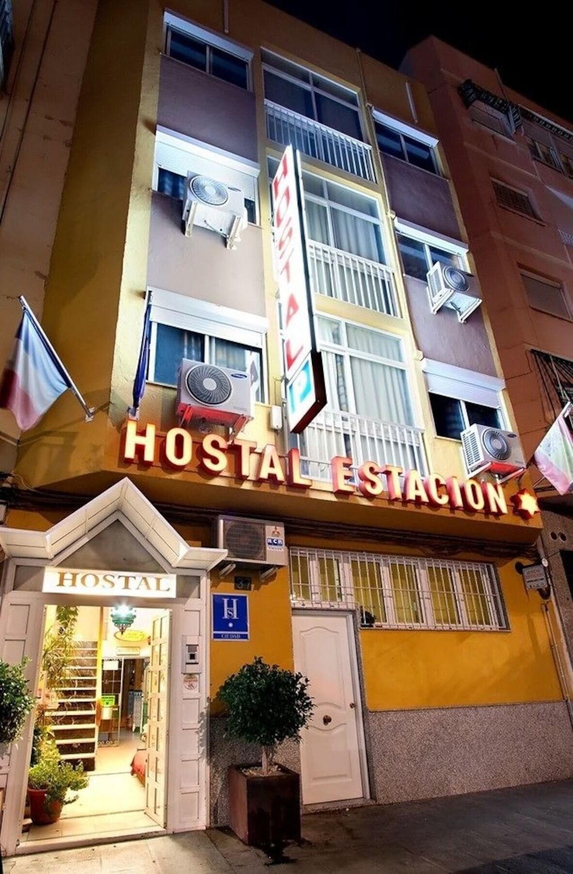 Hostal Estacion Almería Exterior foto